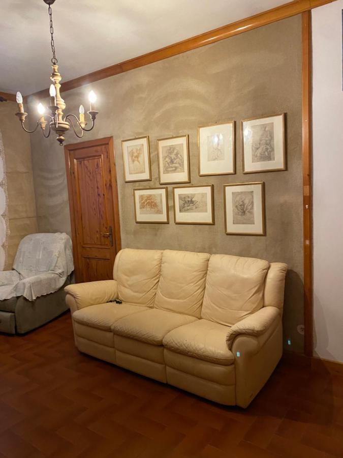 Casa Degli Zii Appartamento Letizia Luni Zewnętrze zdjęcie