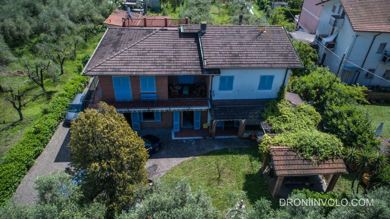 Casa Degli Zii Appartamento Letizia Luni Zewnętrze zdjęcie