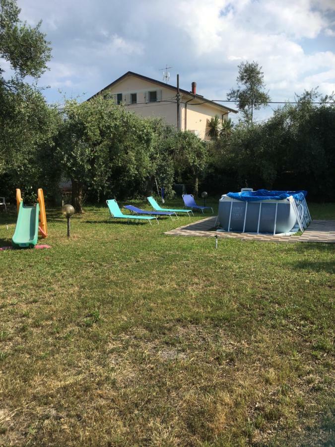 Casa Degli Zii Appartamento Letizia Luni Zewnętrze zdjęcie